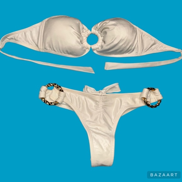 WHITE LUSTER RUCHED BIKINI WITH REAR BOW AND GOLD CHAIN DETAILS BY SYRUP - Picture 2 of 15